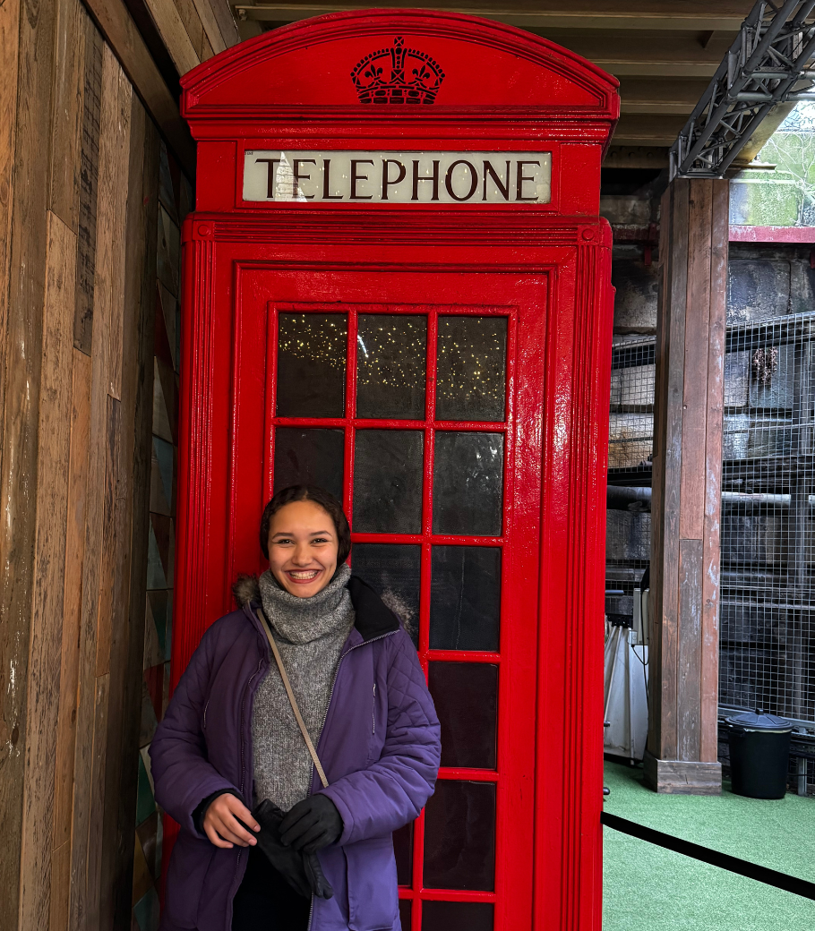 socialique.co about page image 11